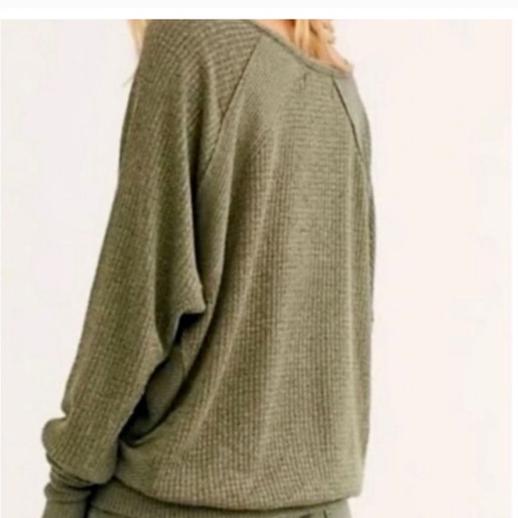 NWT- FREE PEOPLE Santa Clara Thermal in Ferngully - Picture 4 of 11